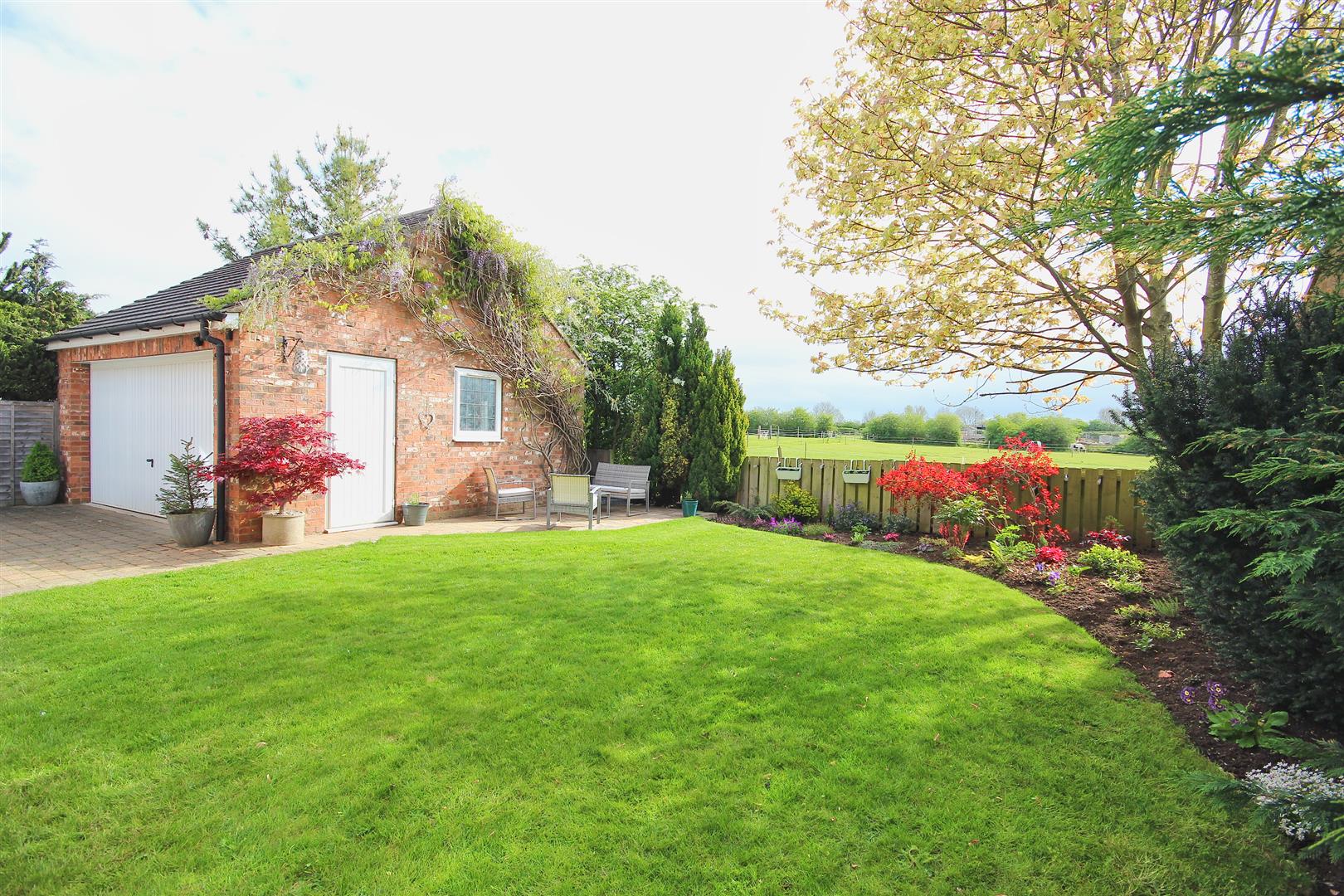 The Bryants, Leven